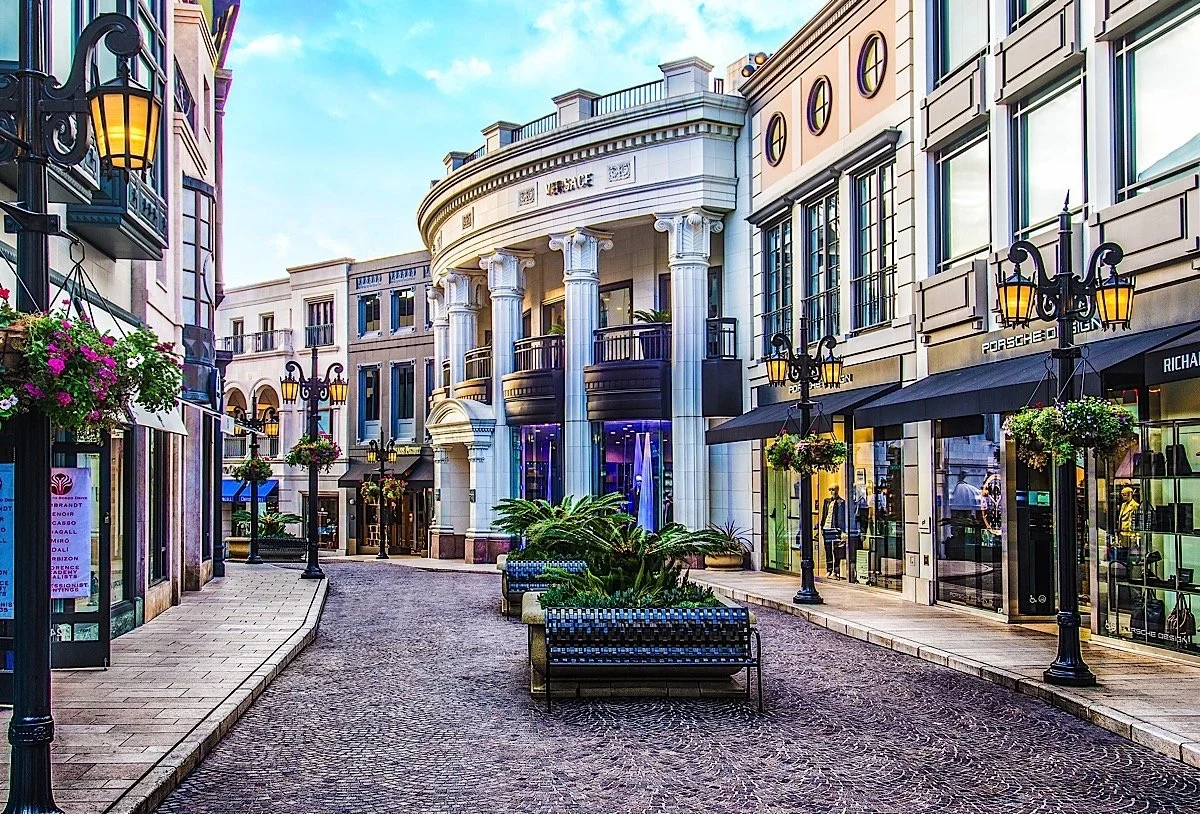 Two Rodeo Drive — RODEO DRIVE
